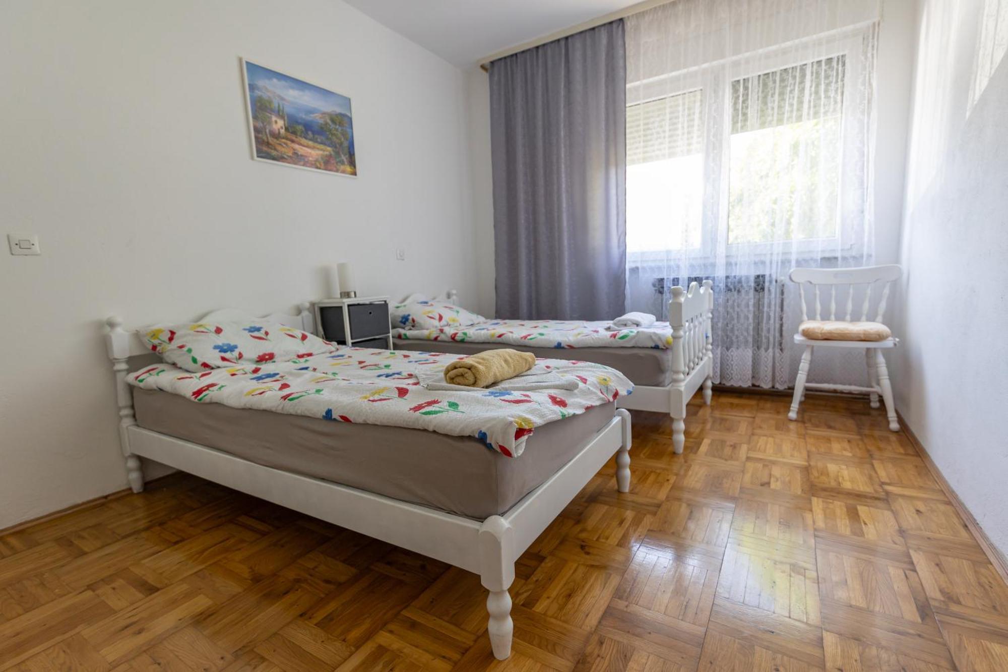 Apartman Marta I Soba Maja Gradiste Bagian luar foto